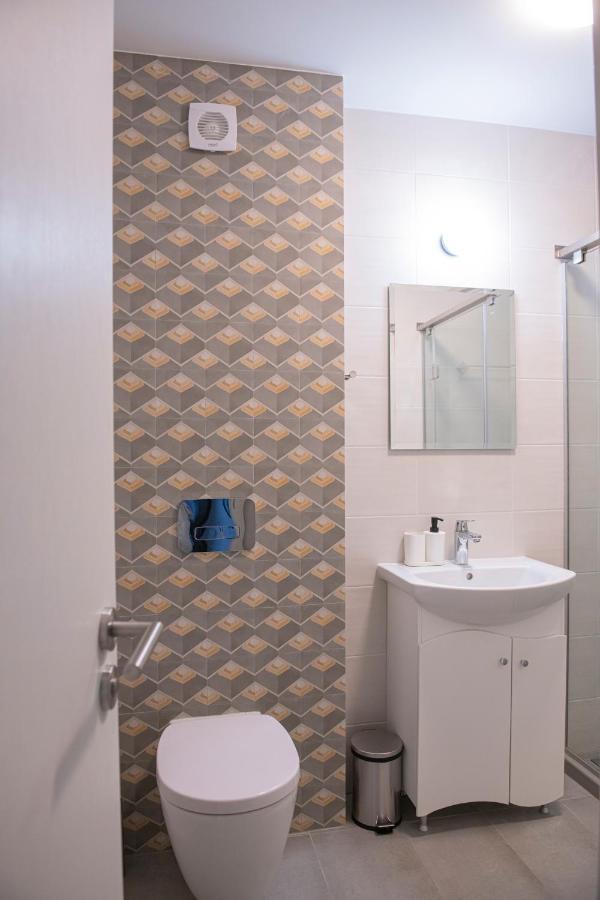 Miami A Lovely City Center 2 Bedrooms Apartment With Private Parking Sofia Exteriör bild