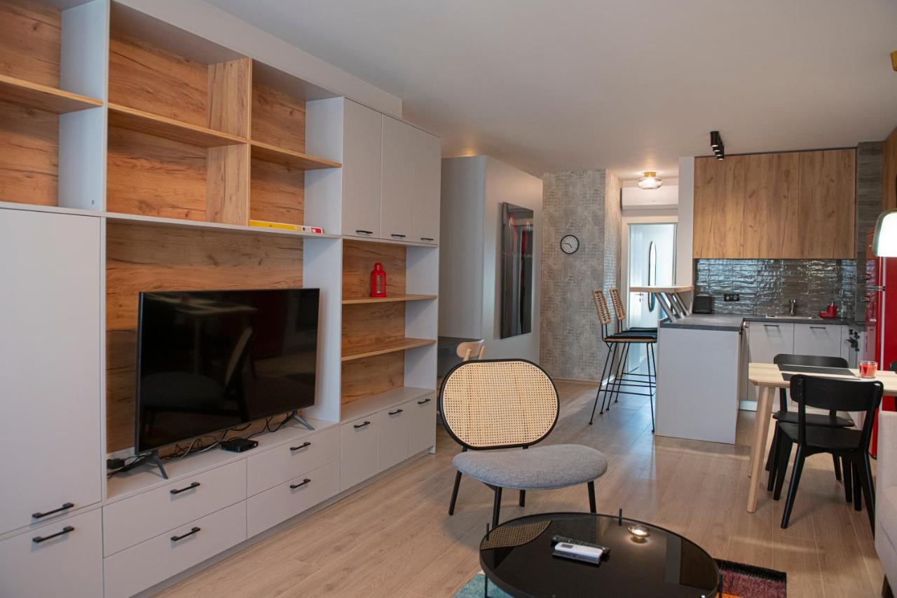 Miami A Lovely City Center 2 Bedrooms Apartment With Private Parking Sofia Exteriör bild