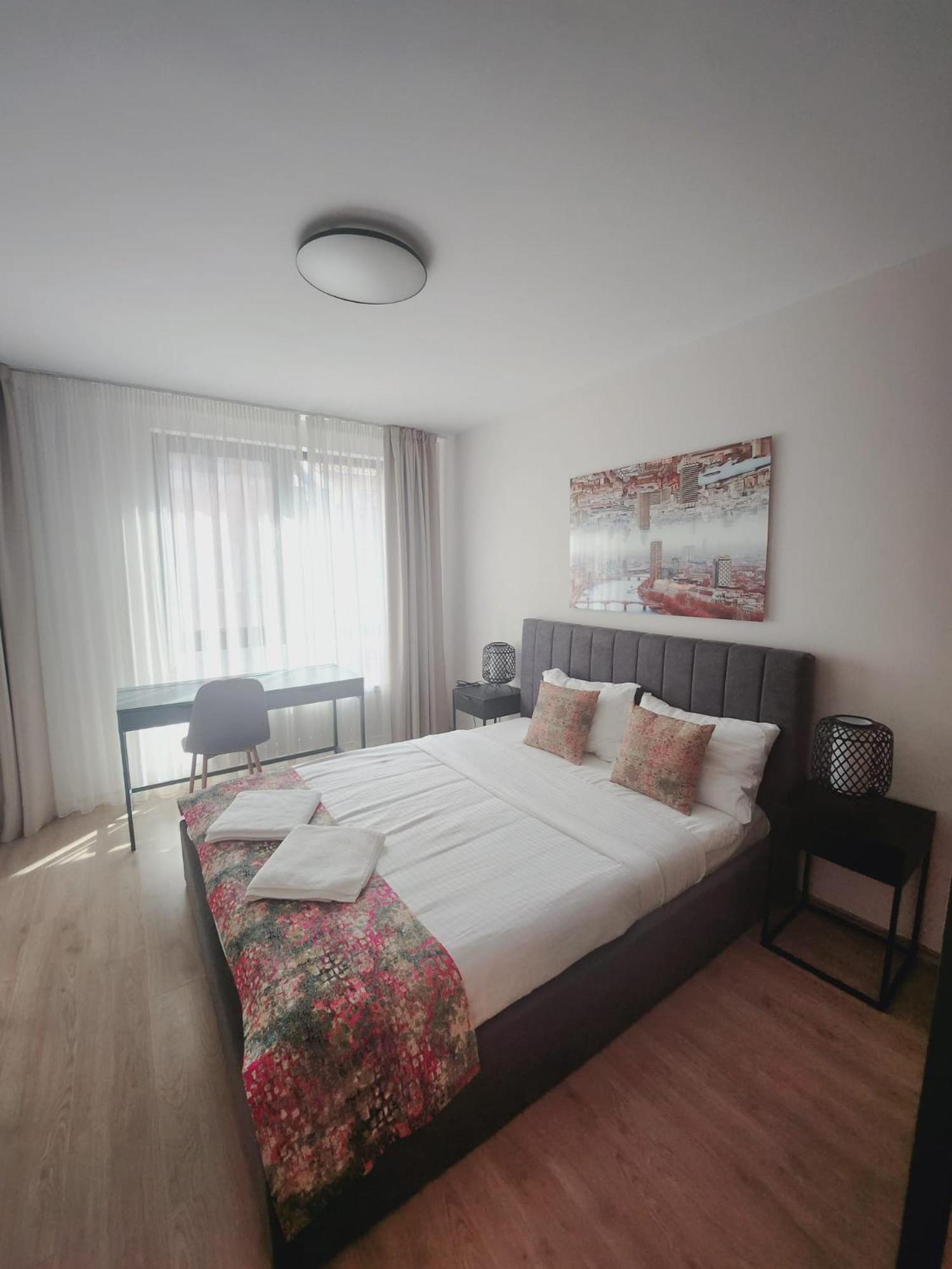 Miami A Lovely City Center 2 Bedrooms Apartment With Private Parking Sofia Exteriör bild